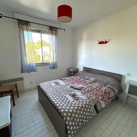 Proche Avec Parking - 4 Pers. - Fr-1-837-124